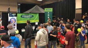 Country Financial Booth Line of Players waiting